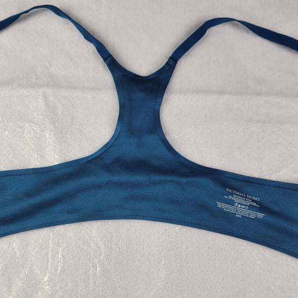 Victoria's Secret Racerback Demi Bra 38c Blue/Teal Underwire Nylon/Spandex Blend - Picture 6 of 8